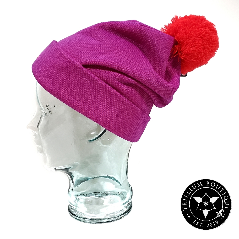 NIKE Kids Bright Crimson Pom Beanie Size 7/16 - Picture 3 of 6